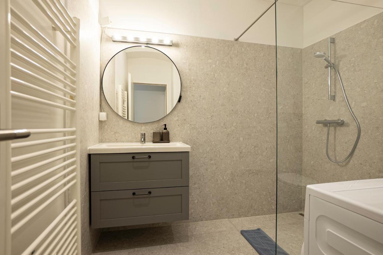 Experience Fresh Comfort In Our Brand-New Apartment In Vienna'S 17Th District Экстерьер фото