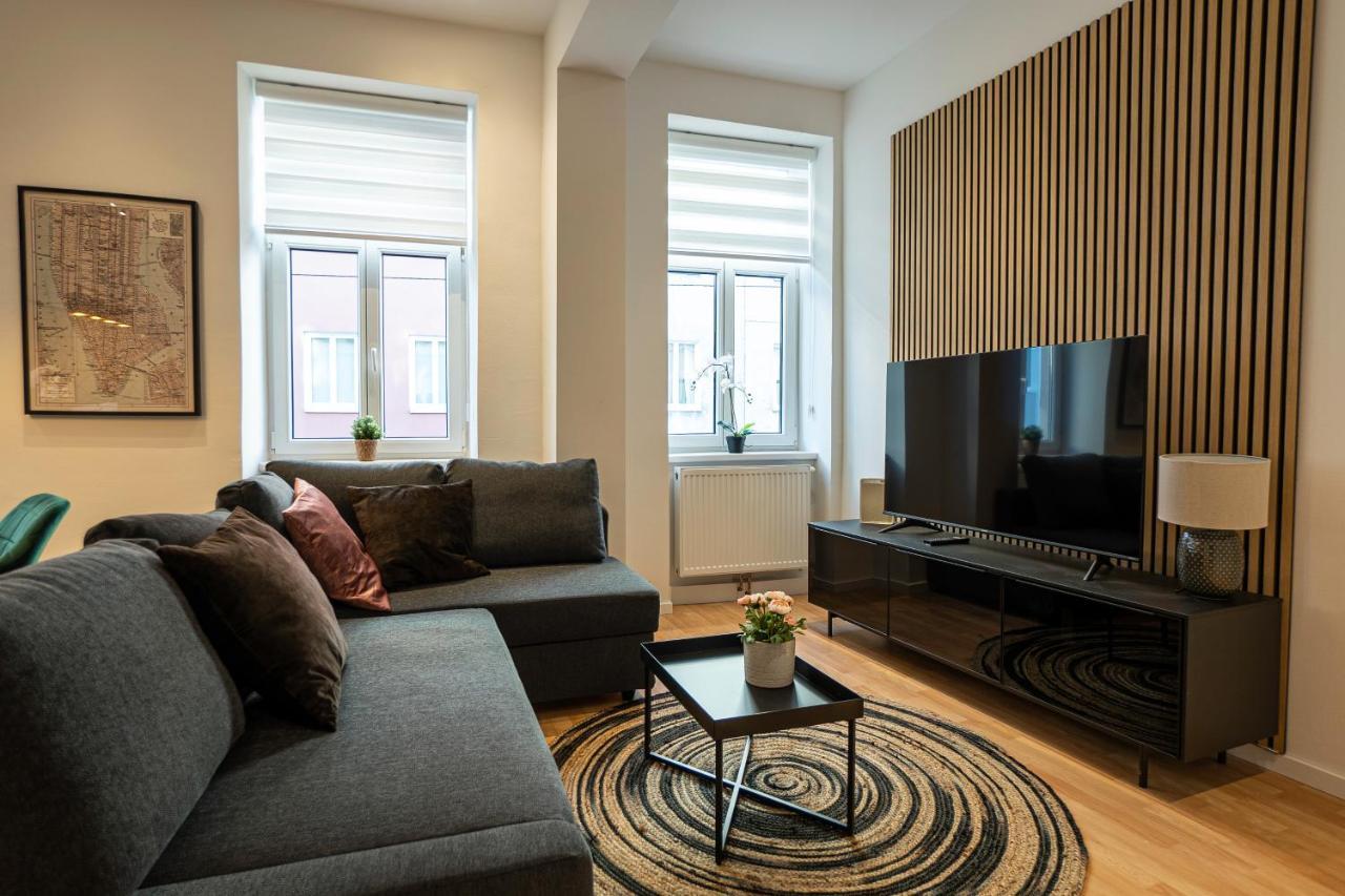 Experience Fresh Comfort In Our Brand-New Apartment In Vienna'S 17Th District Экстерьер фото