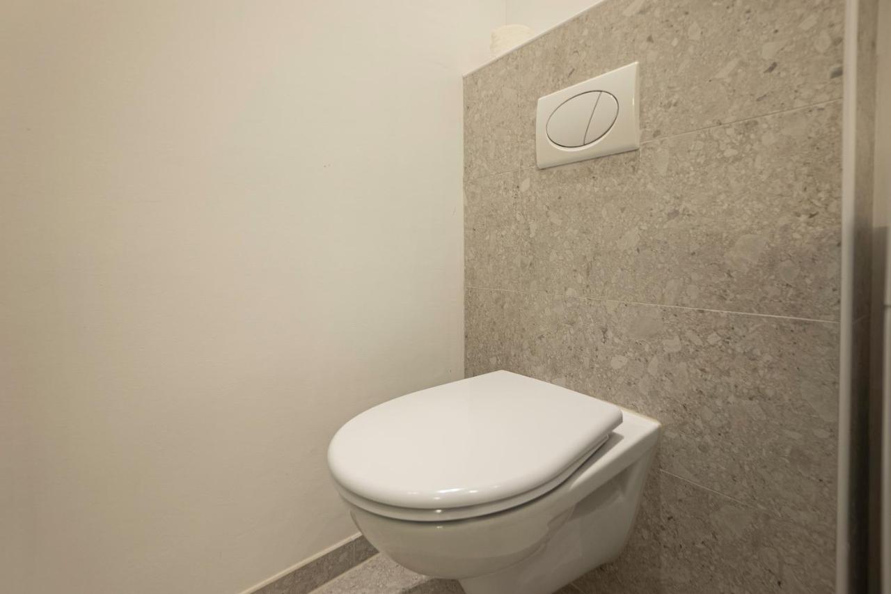 Experience Fresh Comfort In Our Brand-New Apartment In Vienna'S 17Th District Экстерьер фото