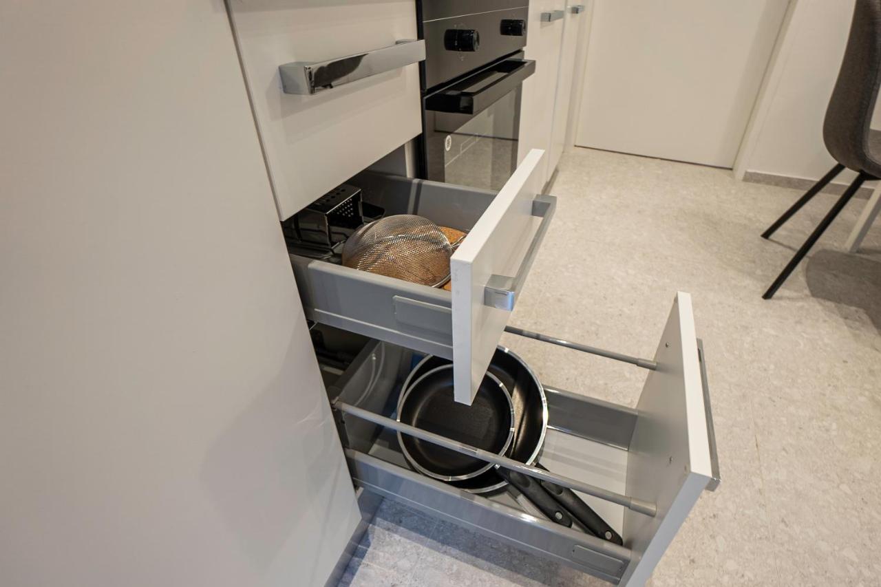 Experience Fresh Comfort In Our Brand-New Apartment In Vienna'S 17Th District Экстерьер фото