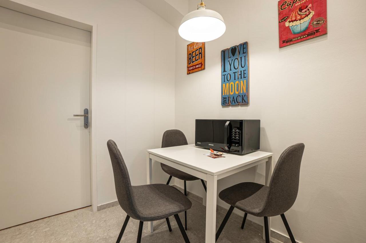 Experience Fresh Comfort In Our Brand-New Apartment In Vienna'S 17Th District Экстерьер фото